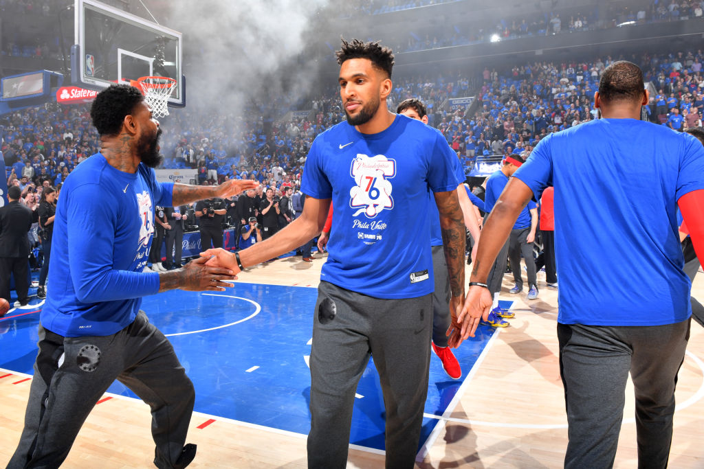 Suns To Sign Free Agent Jonah Bolden